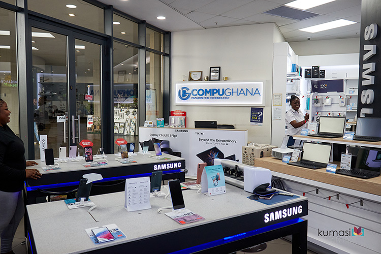 CML Store exterior